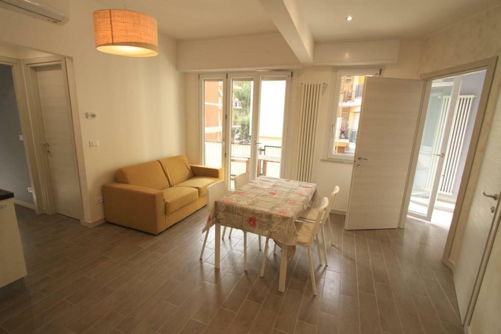 Gianluca Apartments 7 Finale Ligure Esterno foto